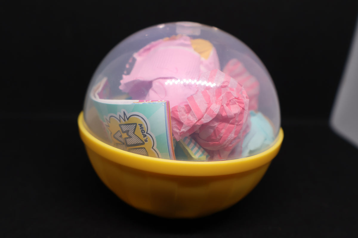 MGA’s Miniverse Make It Mini Food – Rainbow Fro-Yo – Unmade / Unboxed
