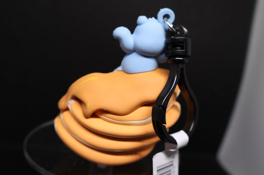 Care Bears Grumpy Bear Pancake Figural Bag Clip – Treat Series 2 | Unboxed Collectible