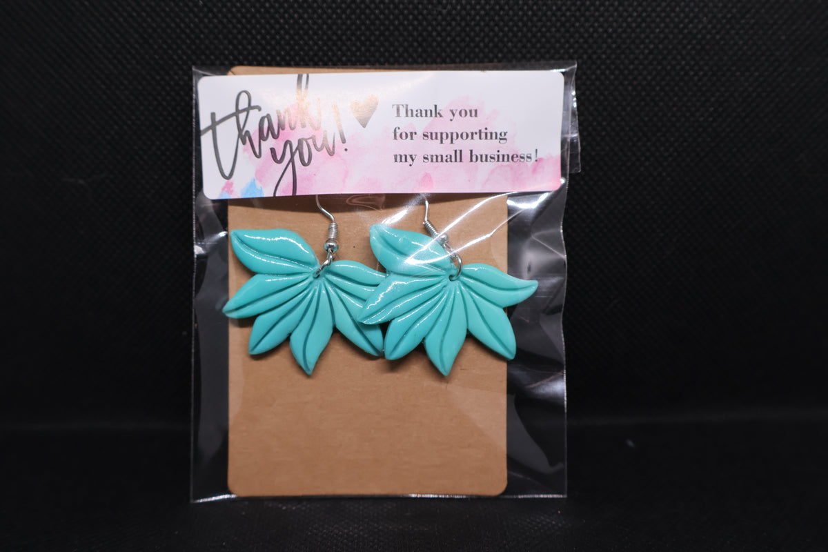 Handmade Aqua Tropical Leaf Dangle Earrings 🩵🌿
