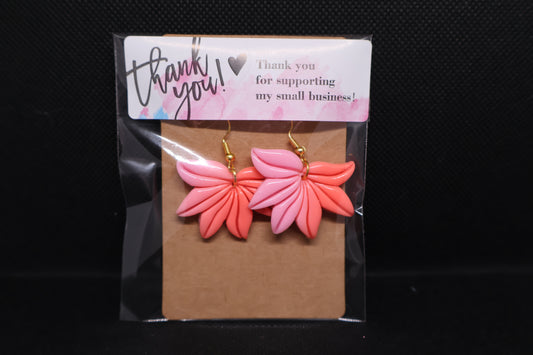 Handmade Pink & Coral Tropical Leaf Dangle Earrings 🌸🌿