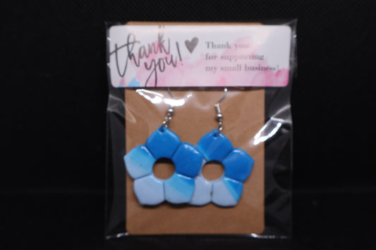 Handmade Blue Ombre Flower Dangle Earrings 💙🌸