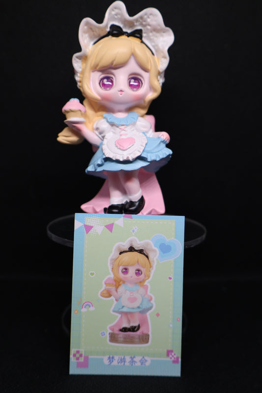 🩵 Pastel Tea Party Girl Collectible Figure – Cupcake Accessory 🧁🎀✨