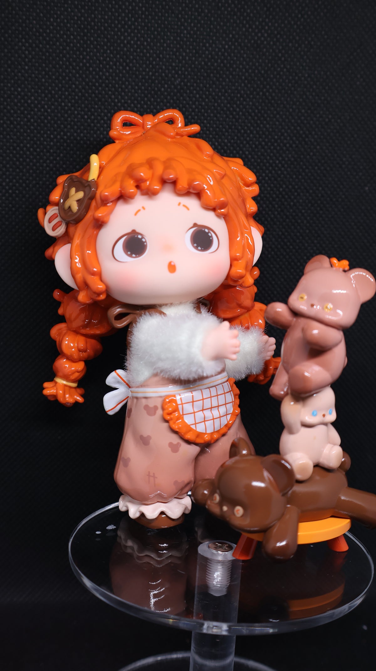 🧸 Bear Playing House Collectible Figure – Unboxed 🤎✨