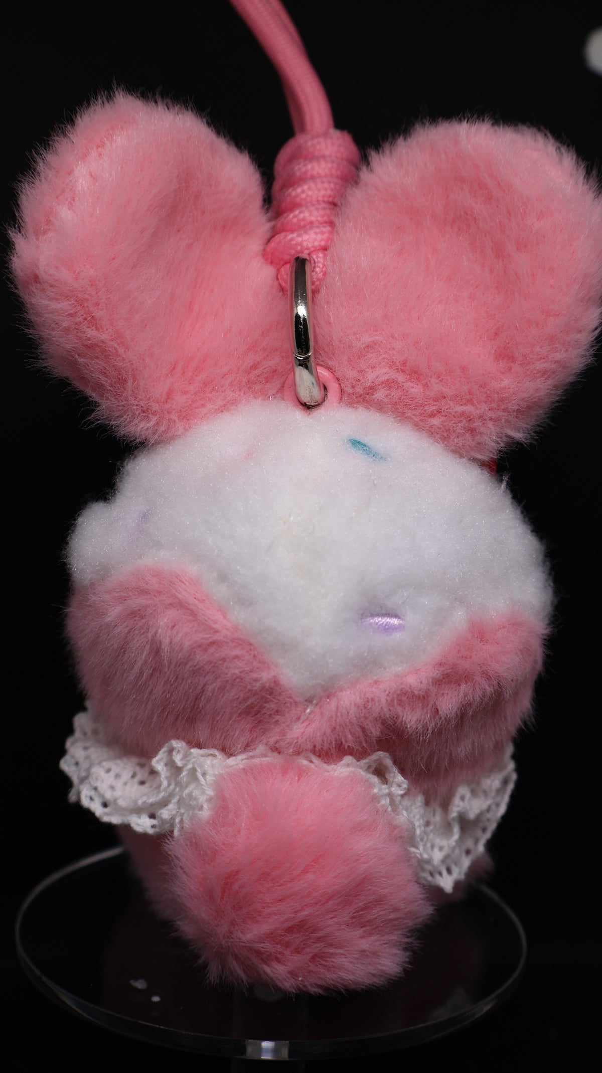 🍓 YOMI Strawberry Cream Plush Collectible – Pink Bunny