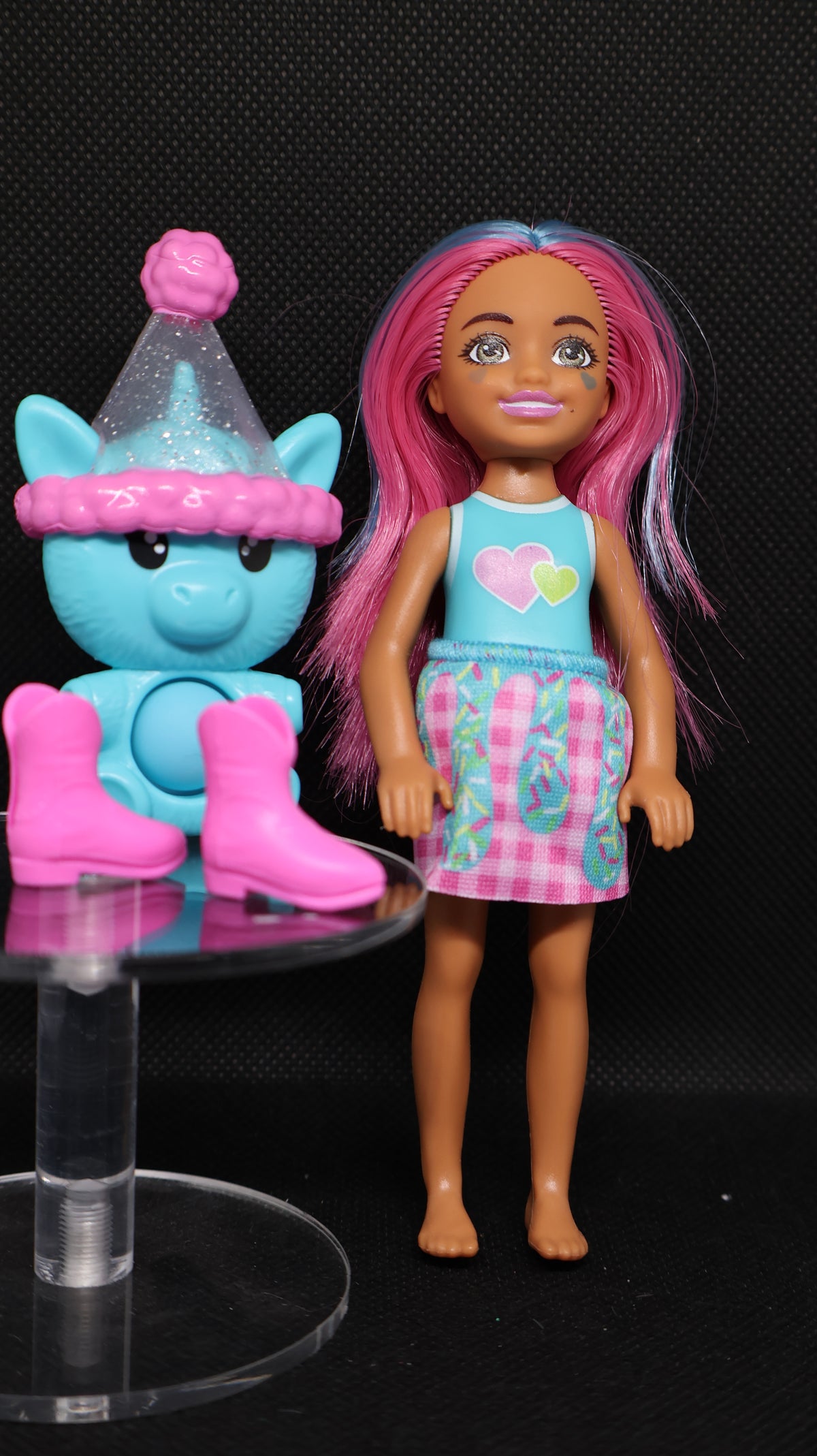 💕 Barbie Chelsea Pink & Aqua Roller Skates & Fidget Toy Set