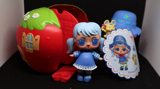 🫐 L.O.L. Surprise! Loves Strawberry Shortcake – Blueberry Muffin Doll