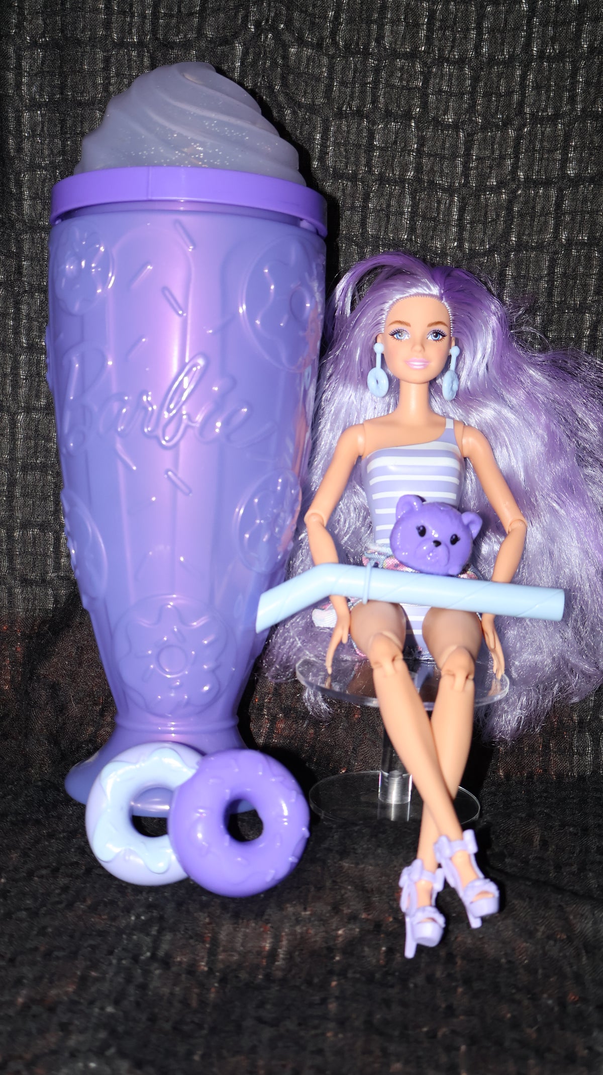 🍩💜 Barbie Pop Reveal – Purple Shake Series Doll & Accessories