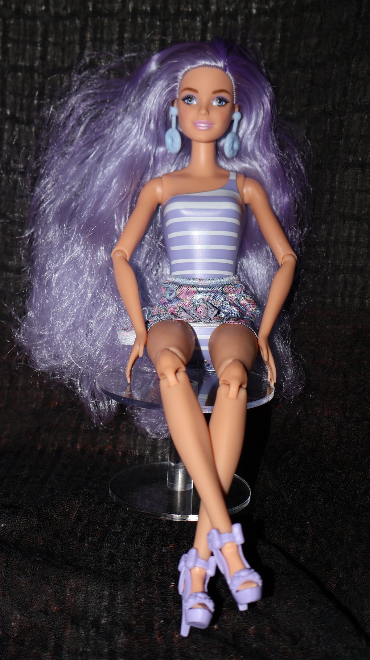 🍩💜 Barbie Pop Reveal – Purple Shake Series Doll & Accessories