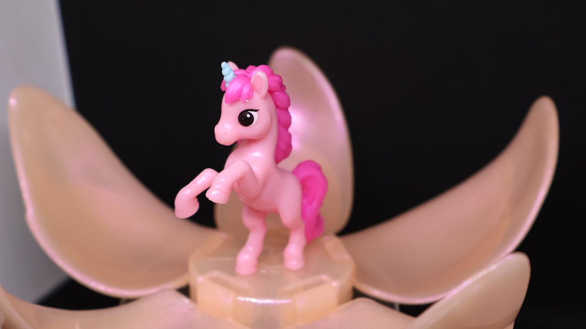 🦄💕 Unicorn Academy Collectible Baby Unicorn – Razz
