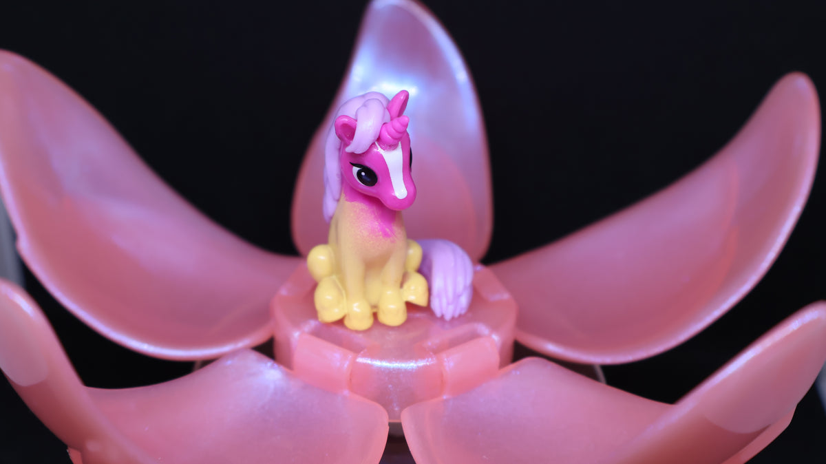 🌅🦄 Unicorn Academy Collectible Baby Unicorn – Sunburst