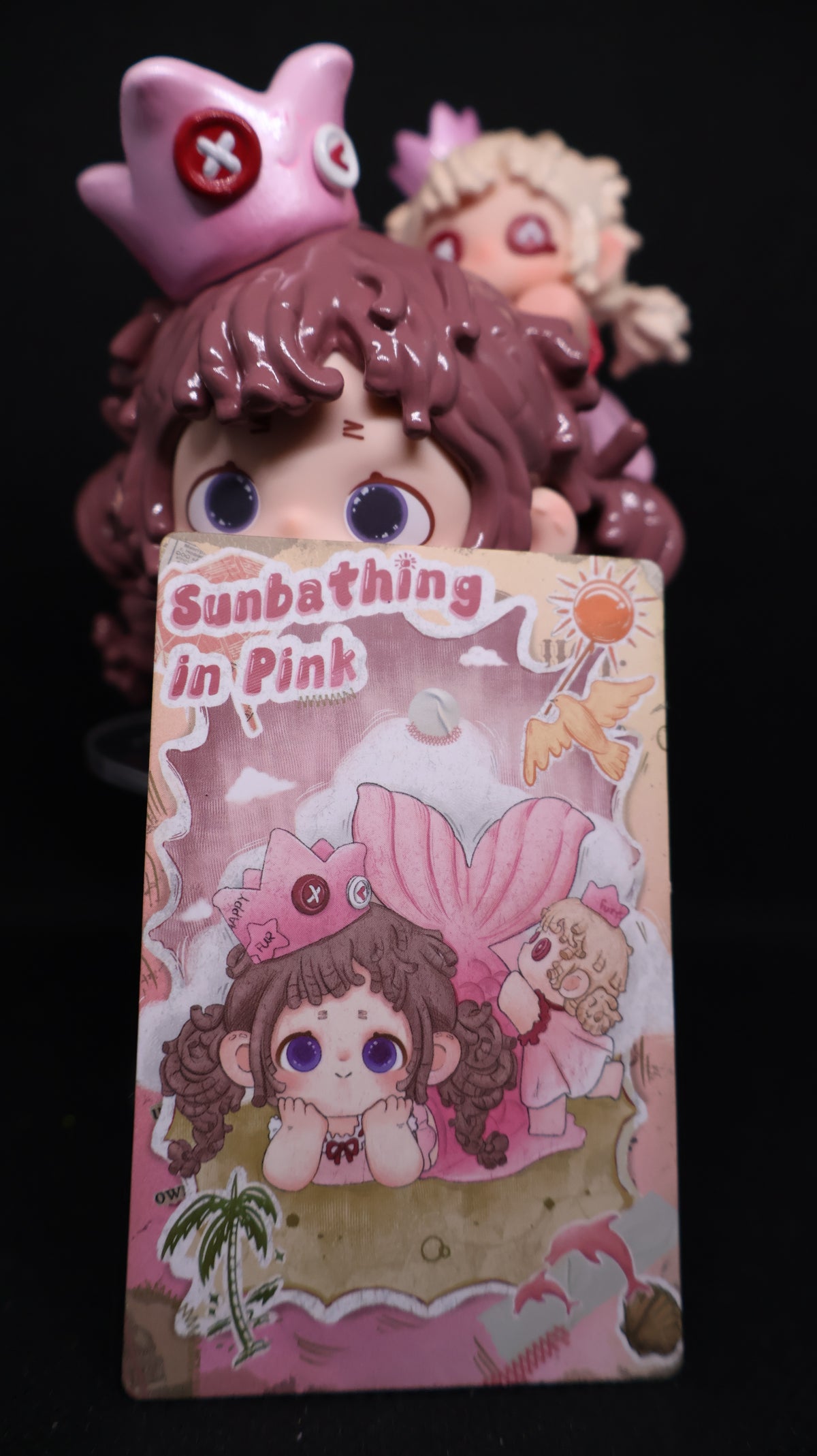 💗 FurFur – Sunbathing in Pink Collectible Figure ☀️🎀